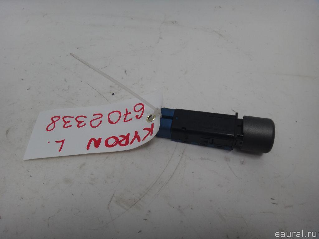 Кнопка обогрева сидений