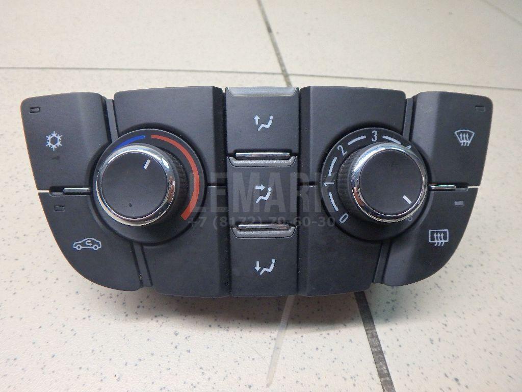 Блок управления отопителем 13346092 GM