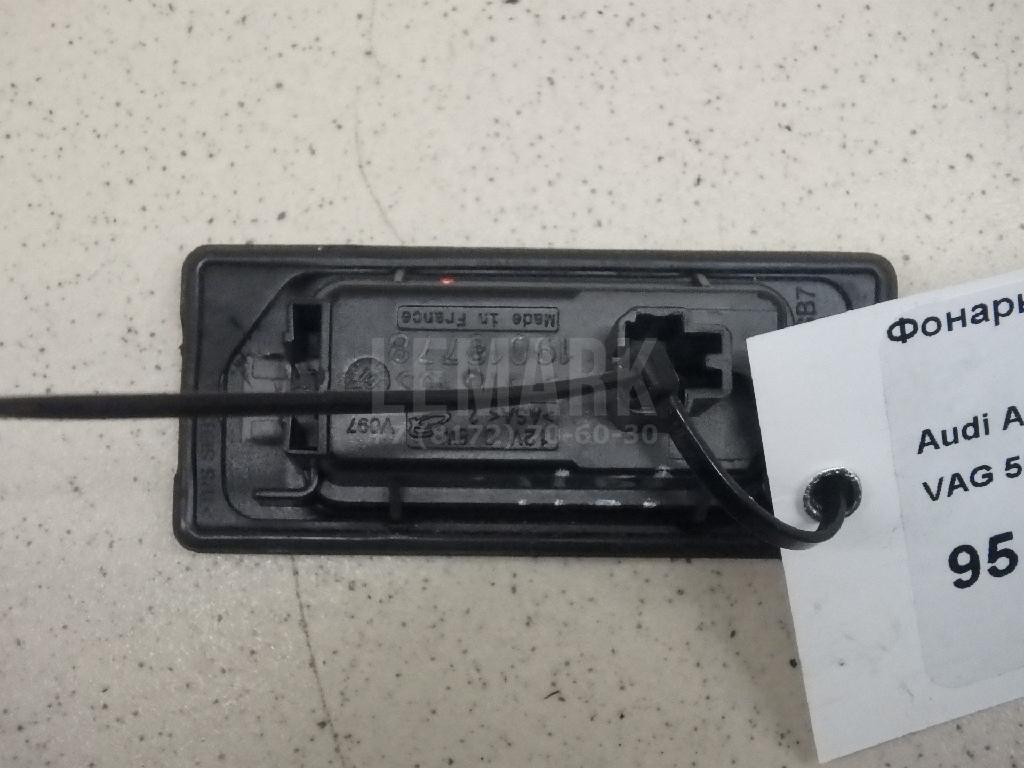 Фонарь подсветки номера для  BMW X3 E83 2004-2010