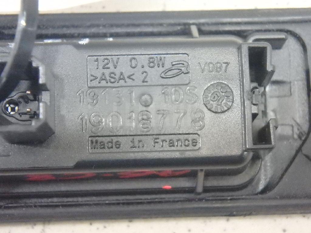 Фонарь подсветки номера для  BMW X3 E83 2004-2010