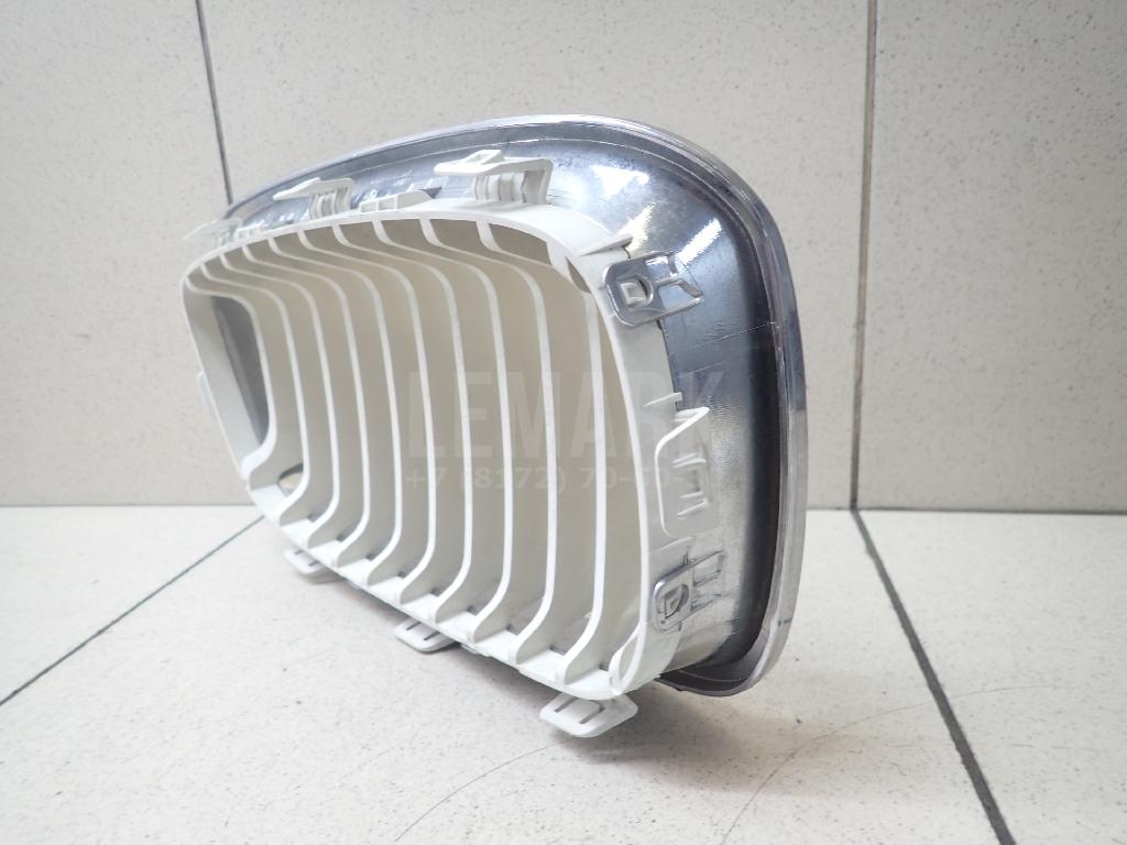 Решетка радиатора левая для  BMW 7-serie F01/F02 2008-2015
