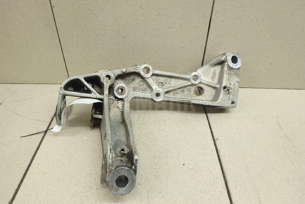 Кронштейн переднего рычага для  BMW X5 E53 2000-2007