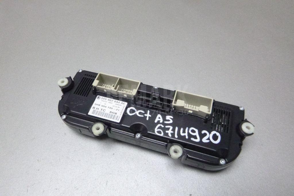 Блок управления климатической установкой 3T0907044ASWHS VAG