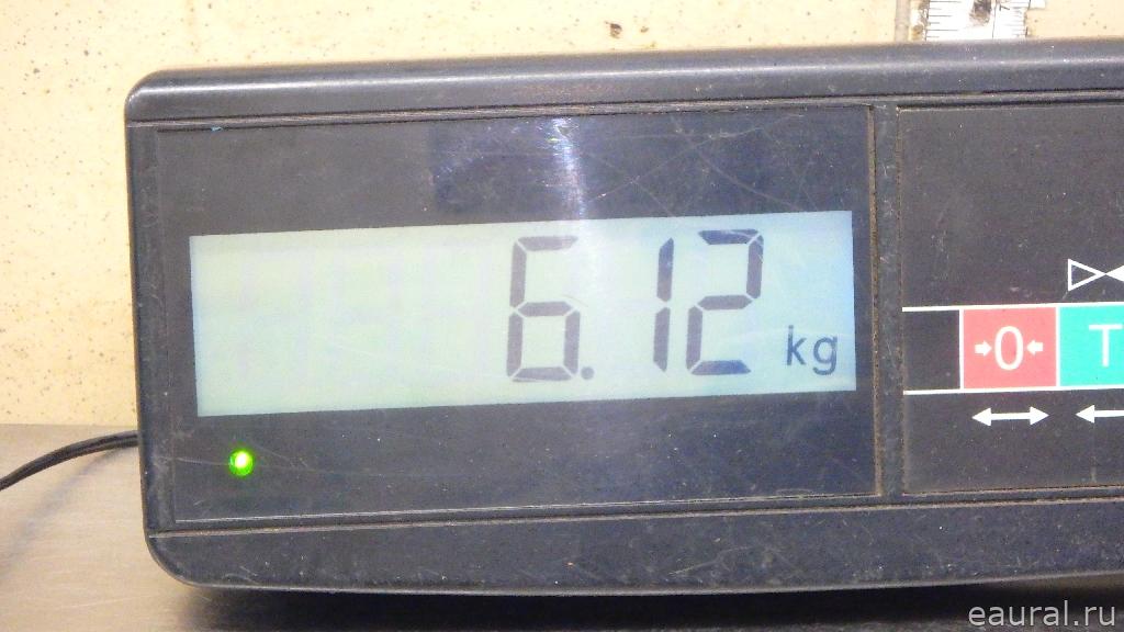 Усилитель заднего бампера