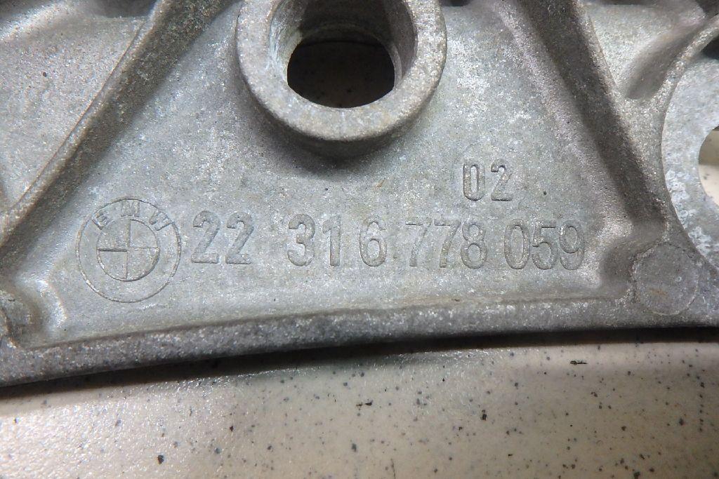 Кронштейн КПП для  BMW 7-serie F01/F02 2008-2015