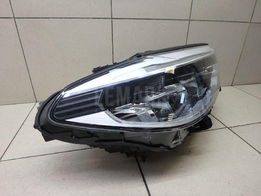 Фара правая для  Acura MDX 2001-2006