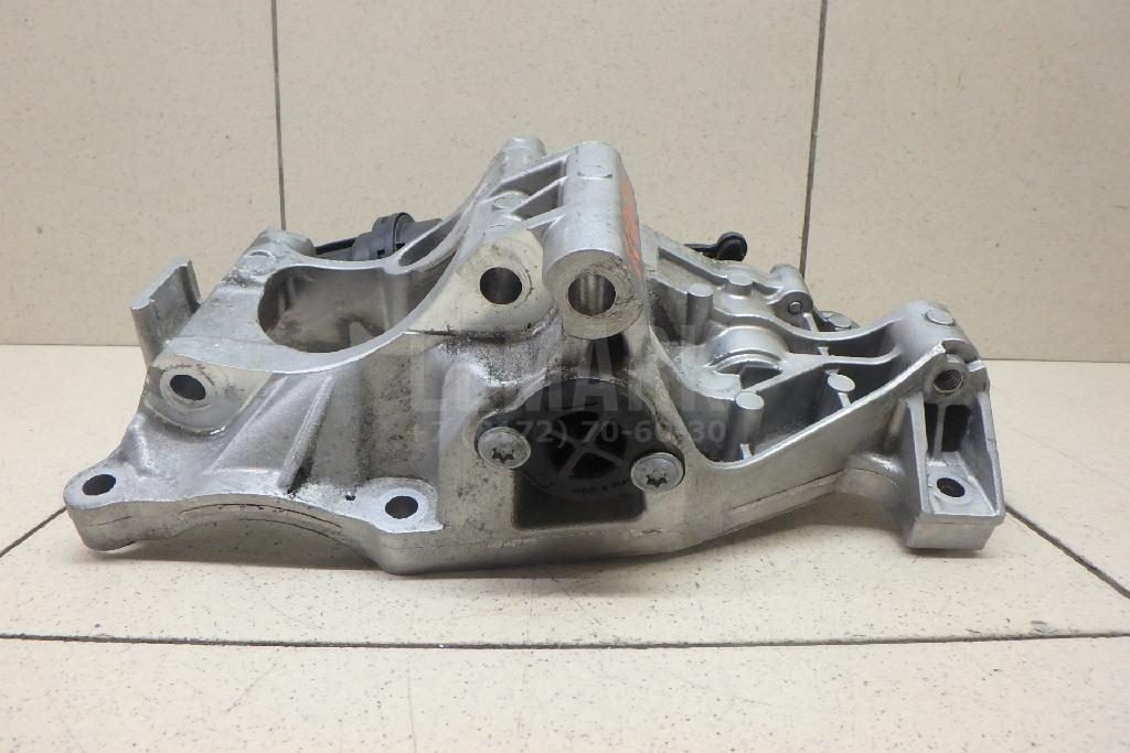 Насос водяной (помпа) для  BMW X5 F15/F85 2013-2018