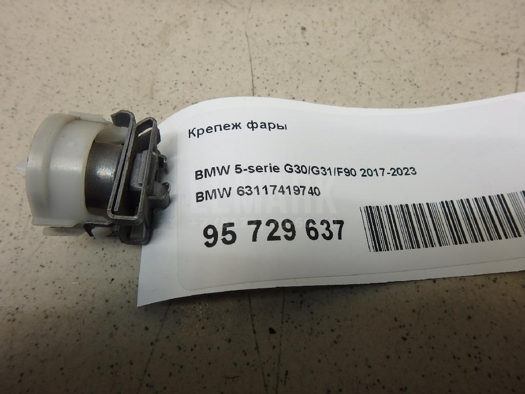 Крепеж фары для  Cadillac CTS 2008-2014