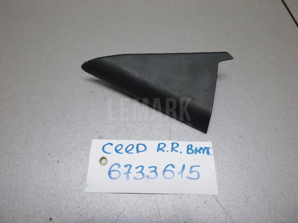 Накладка двери задней правой 839201H000EQ Hyundai-Kia