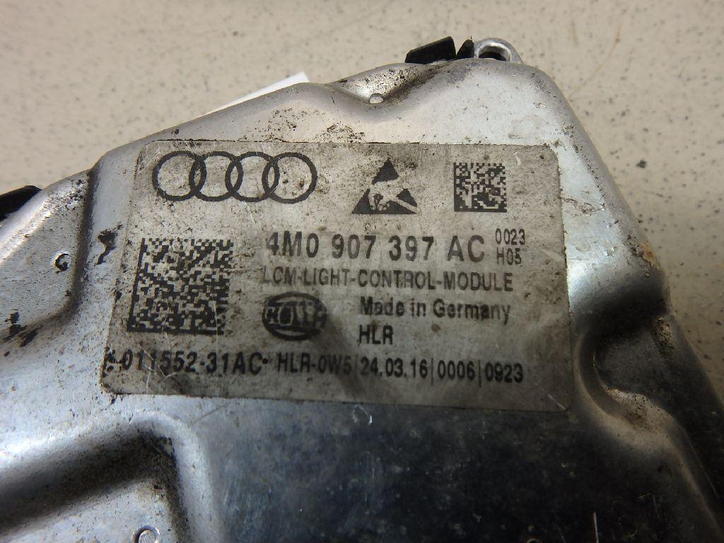 Блок управления светом для  Audi A6 [C7,4G] 2011-2018