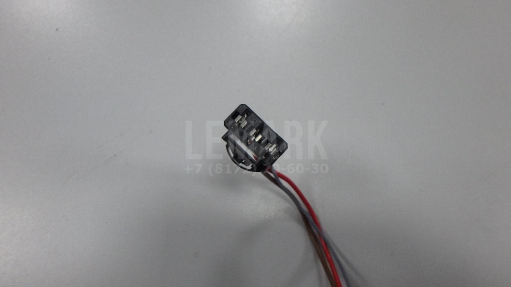 Накладка (кузов внутри) для  BMW 3-serie F30/F31/F80 2011-2020