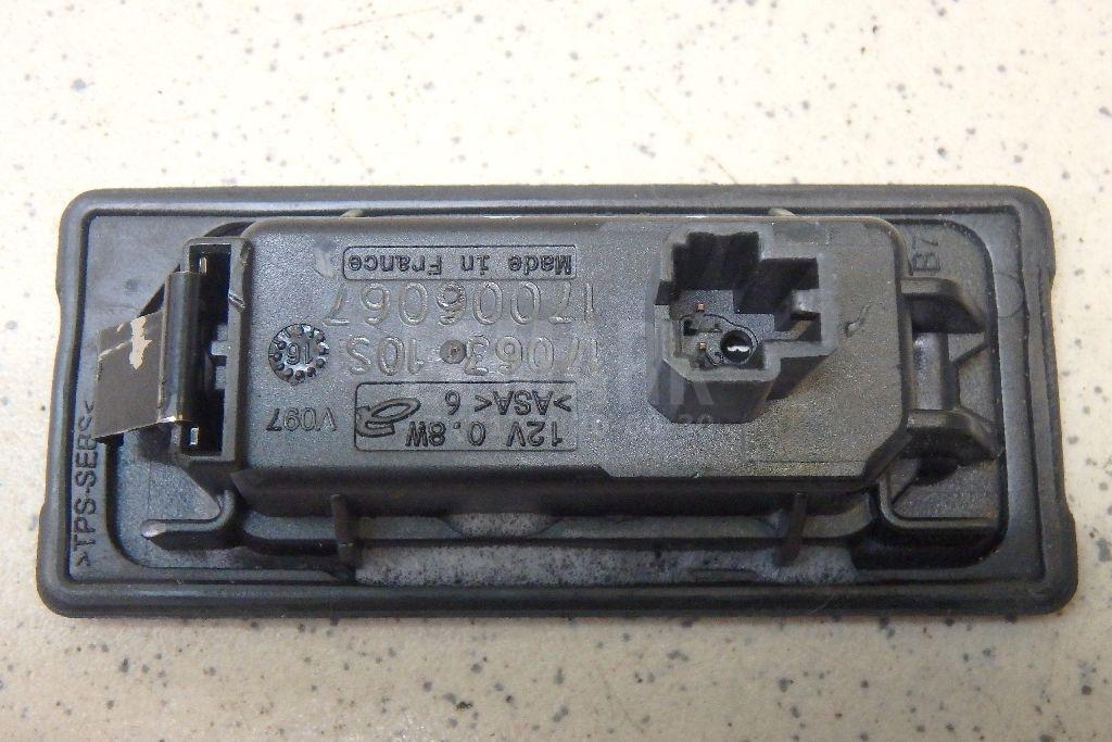 Фонарь подсветки номера для  BMW 1-serie E82/E88 2007-2013