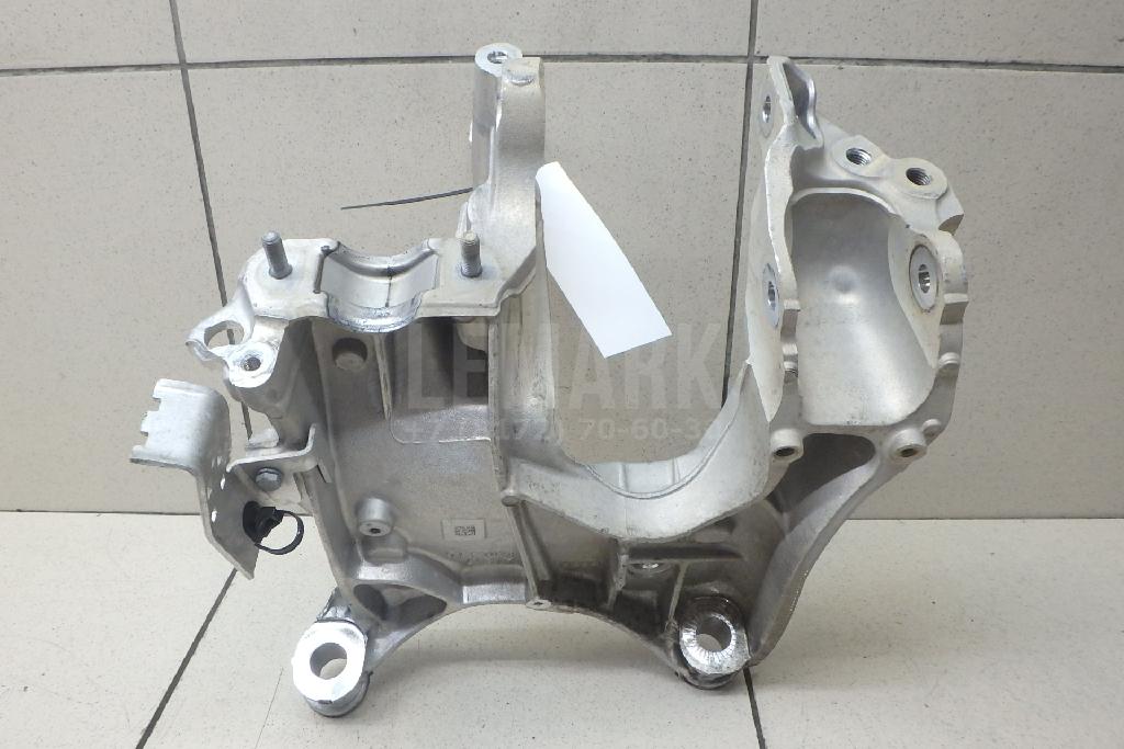 Кронштейн передней балки для  Audi Q3 (8U) 2012-2018