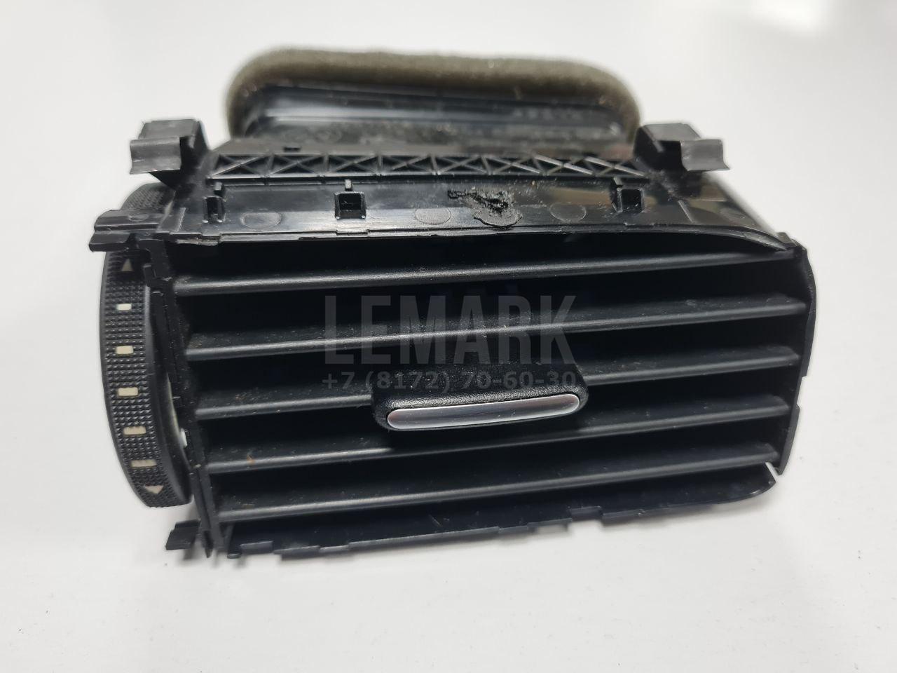 Дефлектор воздушный 5C6819704 VAG