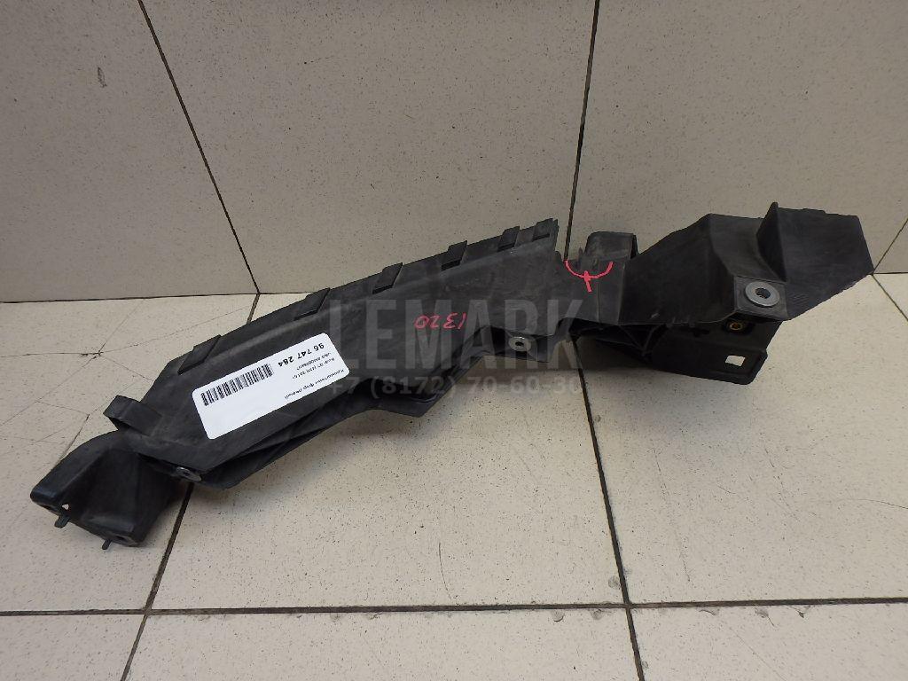 Кронштейн фар левый для  BMW X3 E83 2004-2010