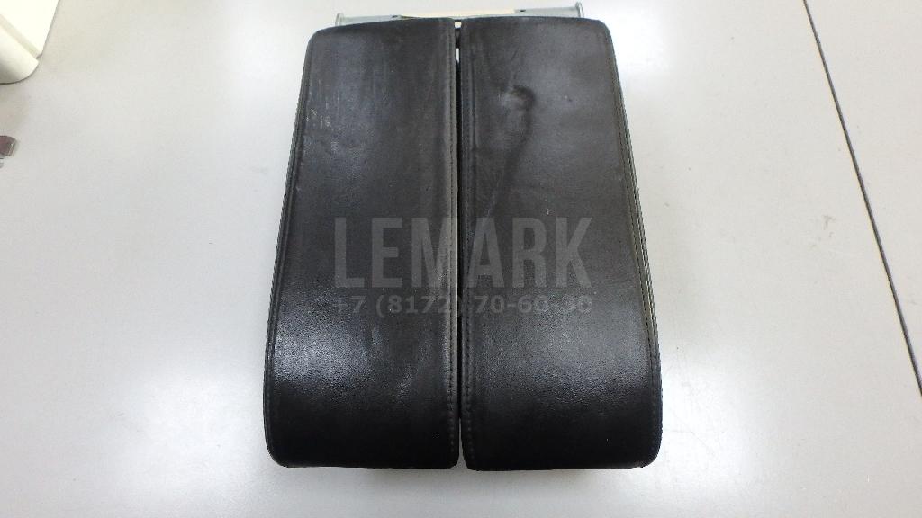 Подлокотник 7P6864207BE74 VAG