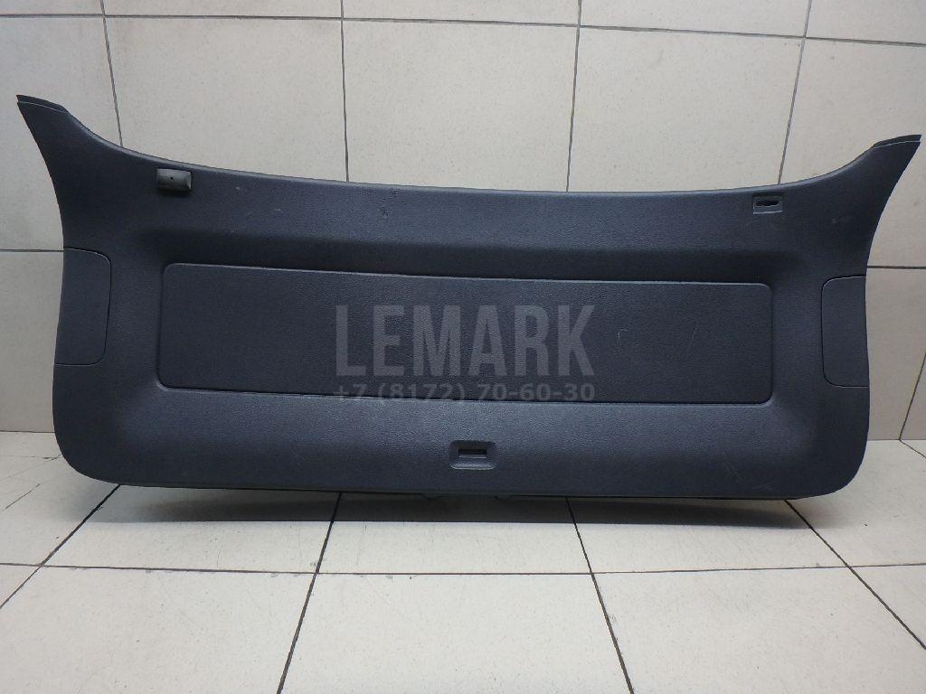 Обшивка двери багажника 5N0867601A82V VAG