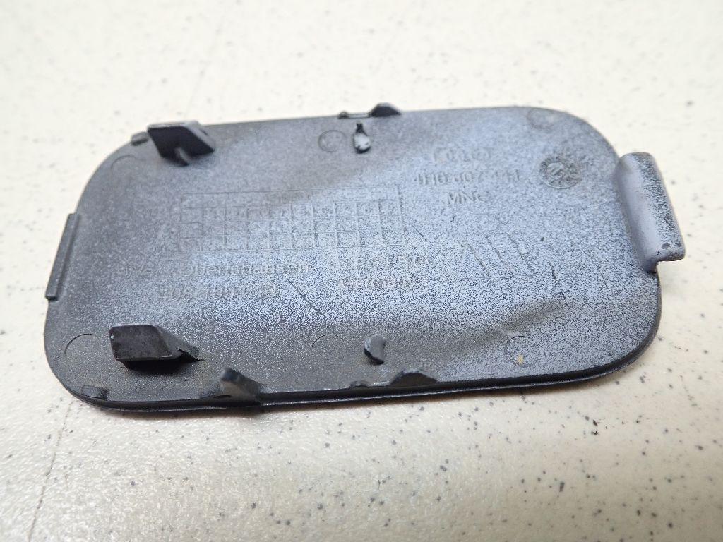 Заглушка буксировочного крюка для  BMW 3-serie F30/F31/F80 2011-2020