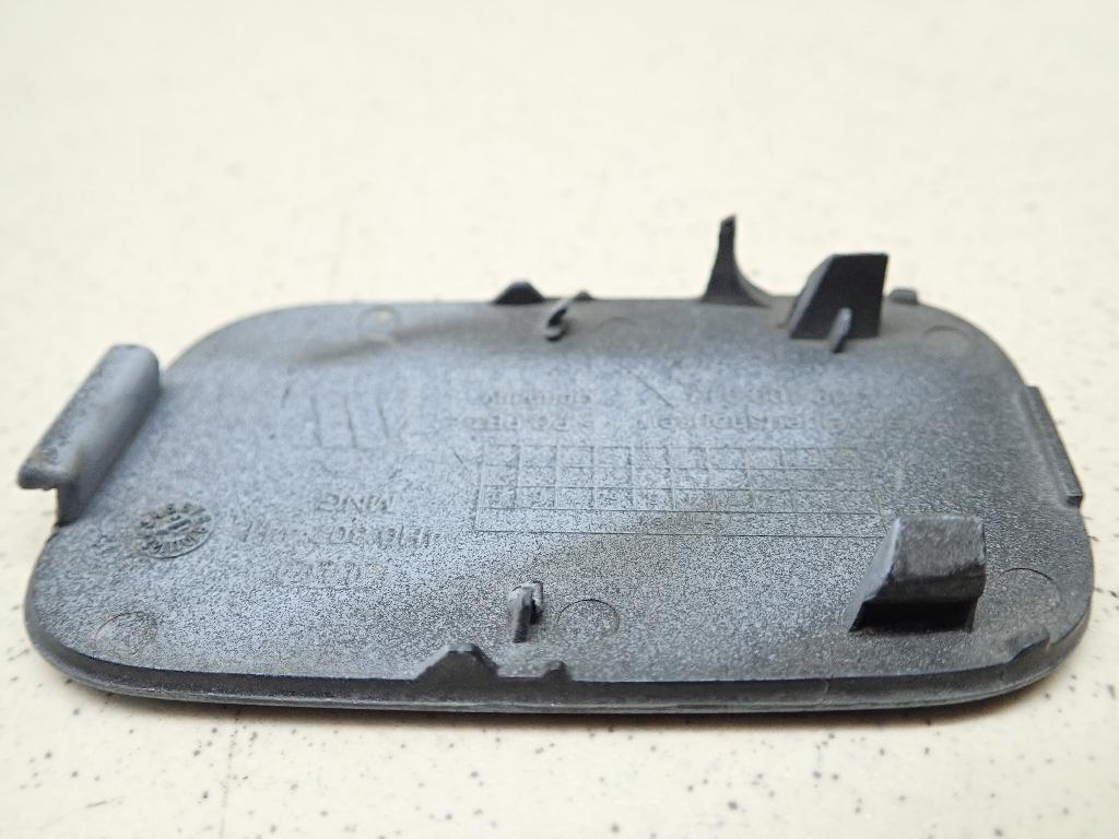 Заглушка буксировочного крюка для  BMW 3-serie F30/F31/F80 2011-2020