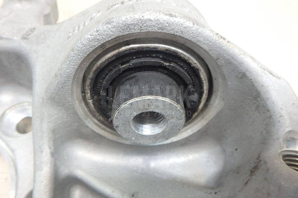 Кулак поворотный задний правый для  BMW 1-serie F20/F21 2011-2019