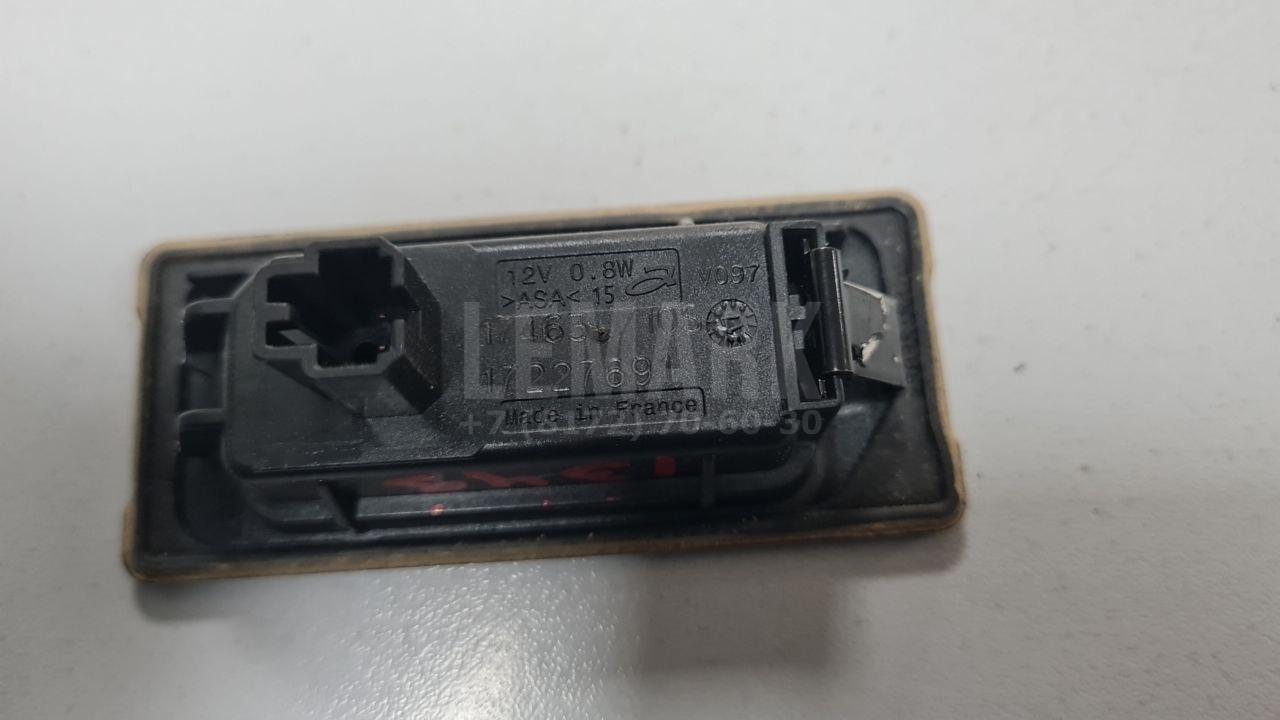 Фонарь подсветки номера для  Audi 80/90 [B3] 1986-1991