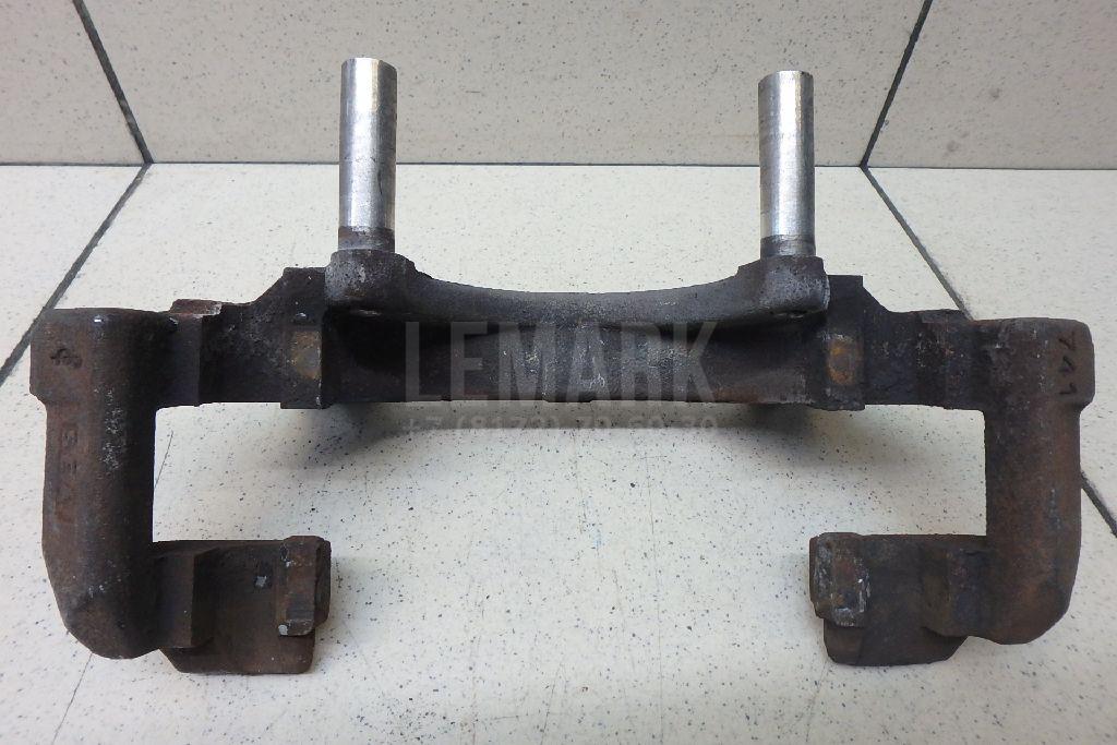Скоба суппорта переднего для  BMW 5-serie E60/E61 2003-2009
