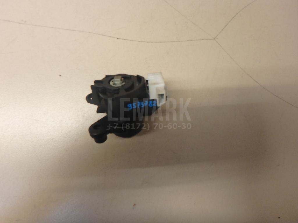 Вставка замка багажника для  BMW 5-serie G30/G31/F90 2017-2023