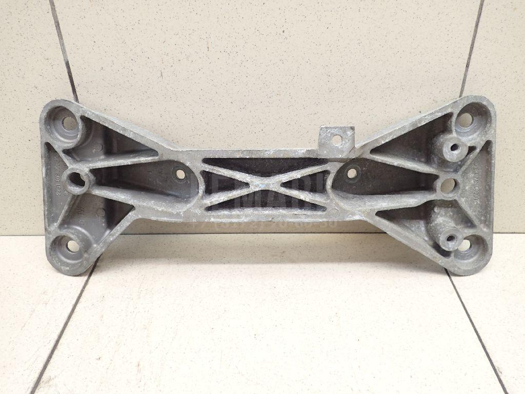 Кронштейн КПП для  BMW X3 E83 2004-2010