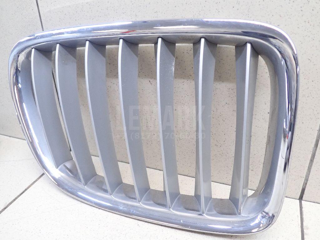 Решетка радиатора правая для  Audi A8 [4D] 1994-1998