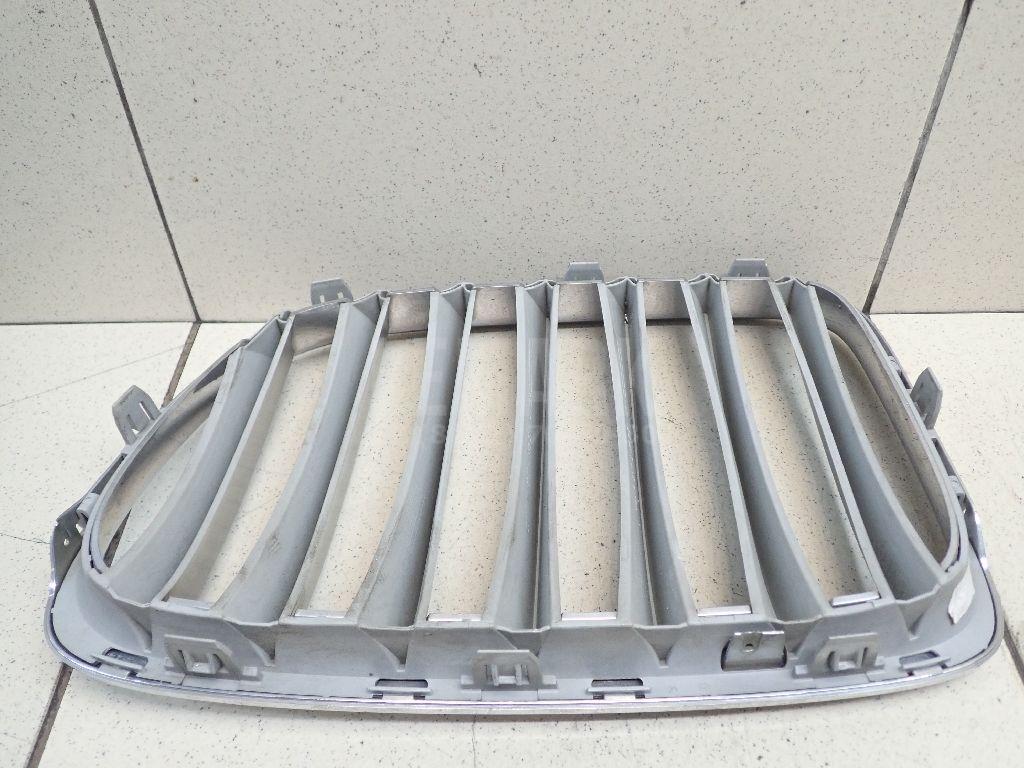 Решетка радиатора правая для  Audi A8 [4D] 1994-1998