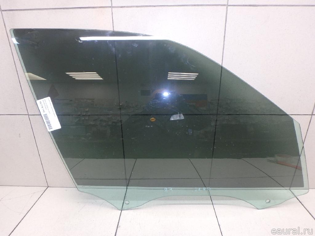 Стекло двери передней правой