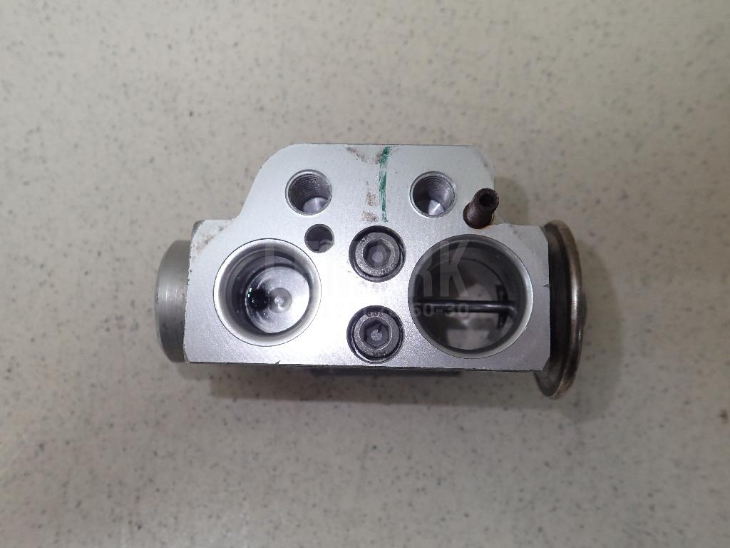 Клапан кондиционера 7P0820679A VAG