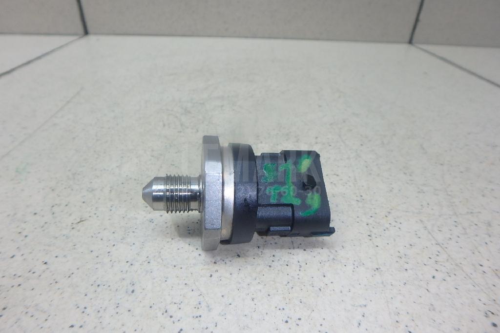 Датчик давления топлива F01R00EA03 BOSCH