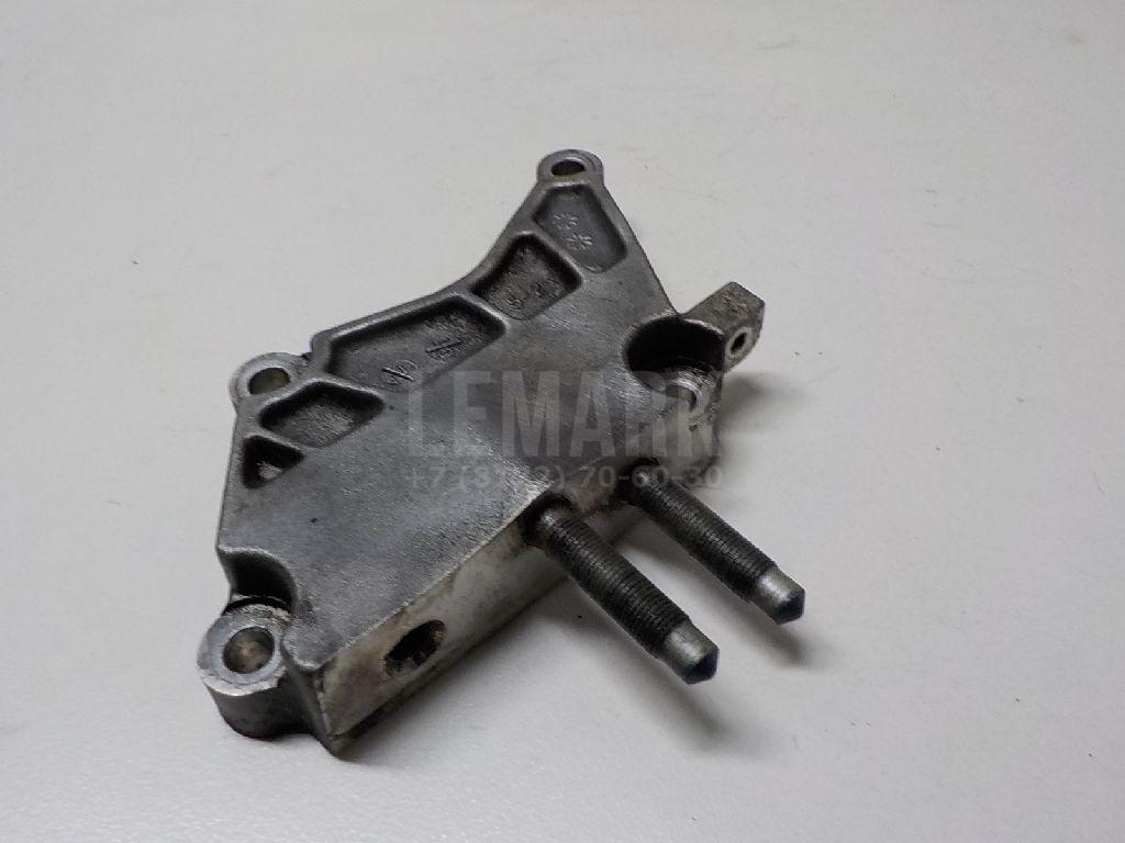 Кронштейн двигателя правый 216702F020 Hyundai-Kia