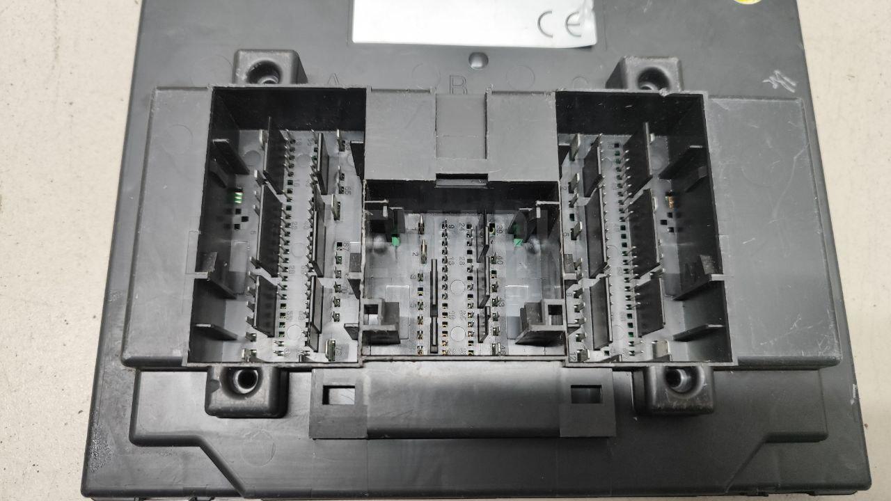 Блок комфорта 6C0937089DZ00 VAG