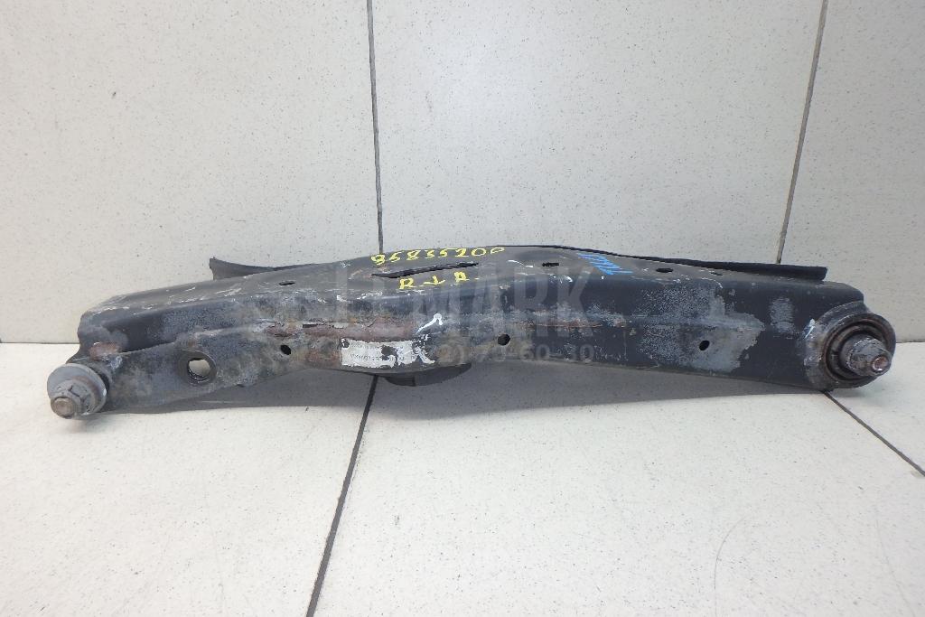 Рычаг задний нижний правый 55220D3050 Hyundai-Kia