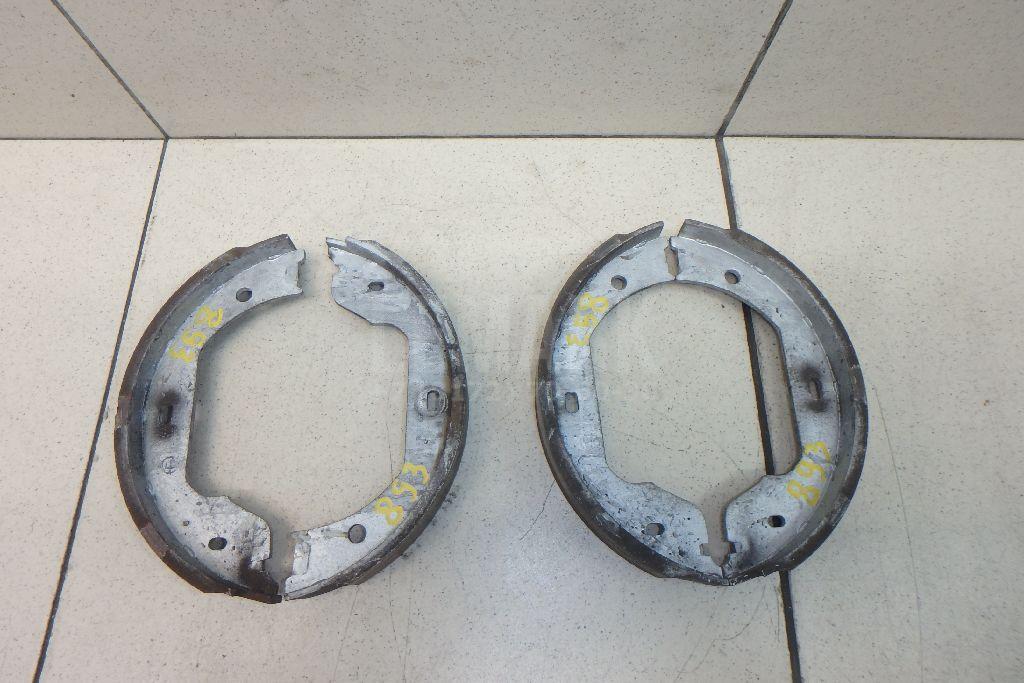 Колодки ручного тормоза к-кт 34416780041 BMW