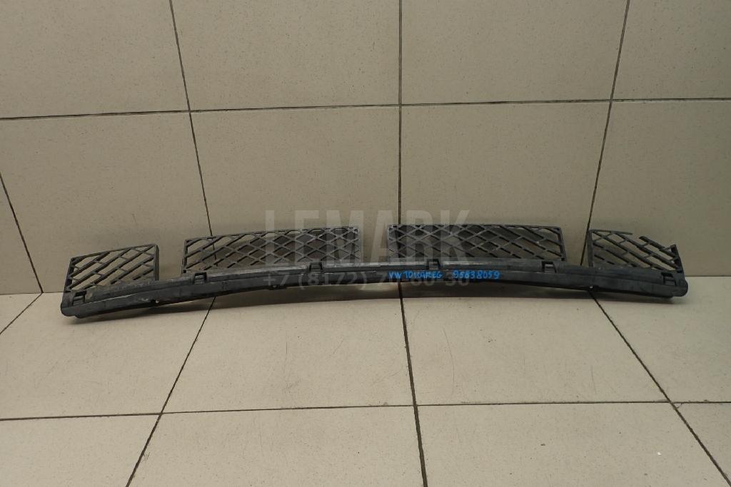 Направляющая заднего бампера 7P6807863 VAG