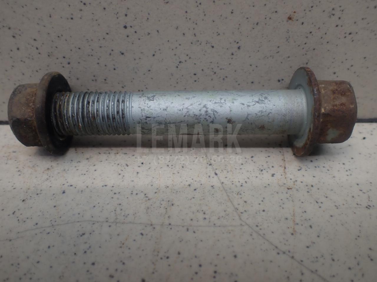 Болт заднего рычага 527122G000 Hyundai-Kia