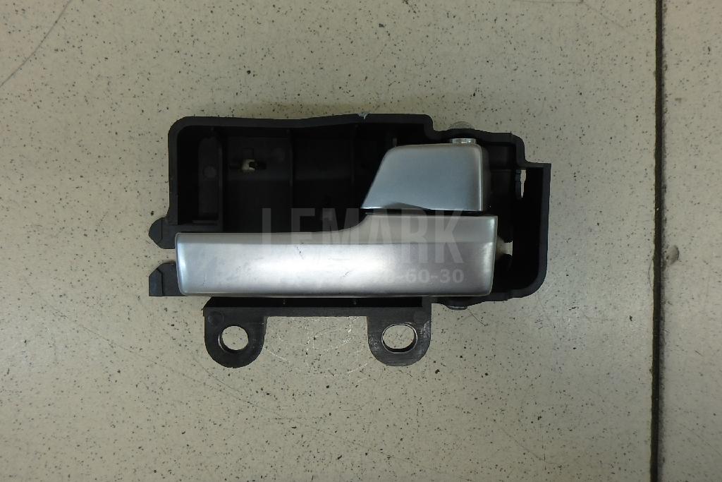 Ручка двери внутренняя правая 1470111 Ford