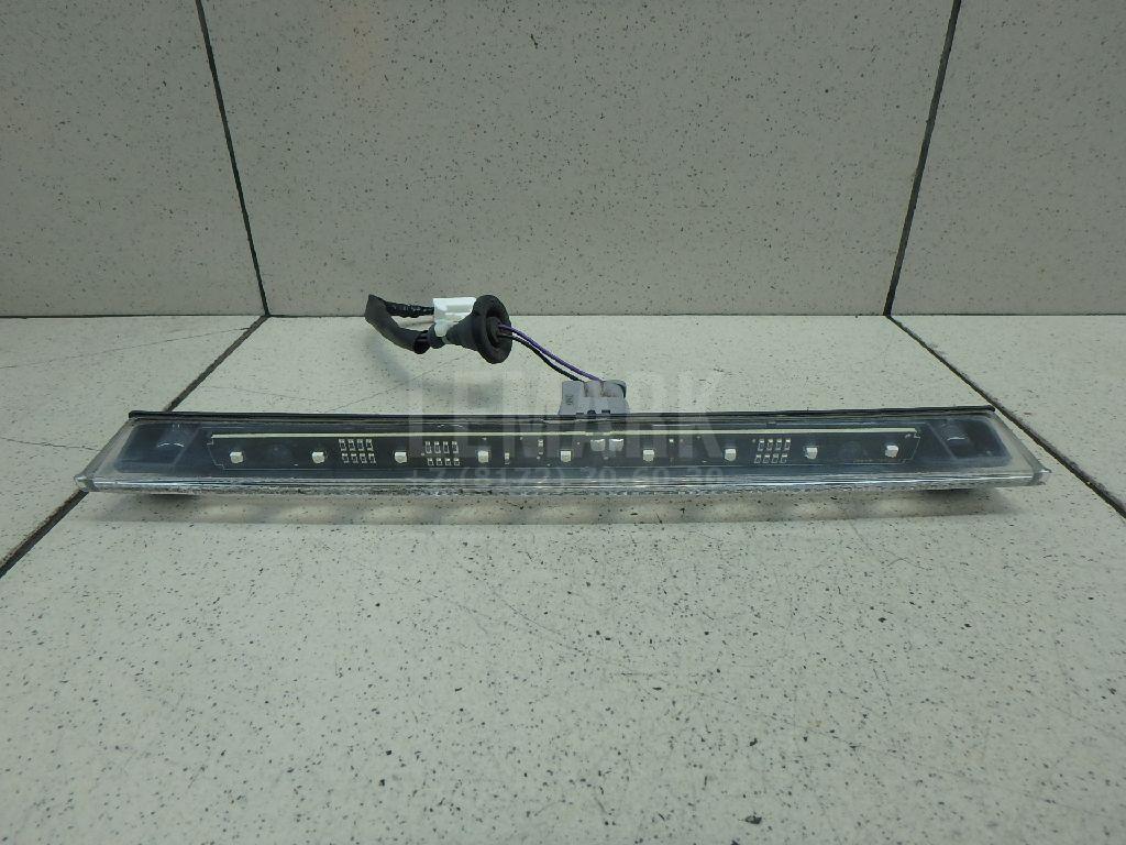 Фонарь задний (стоп сигнал) 8157060110 Toyota