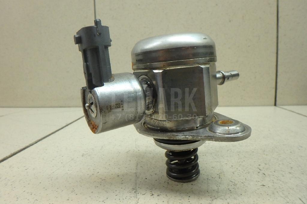 Насос (ТНВД) бензиновый LR025599 Land Rover