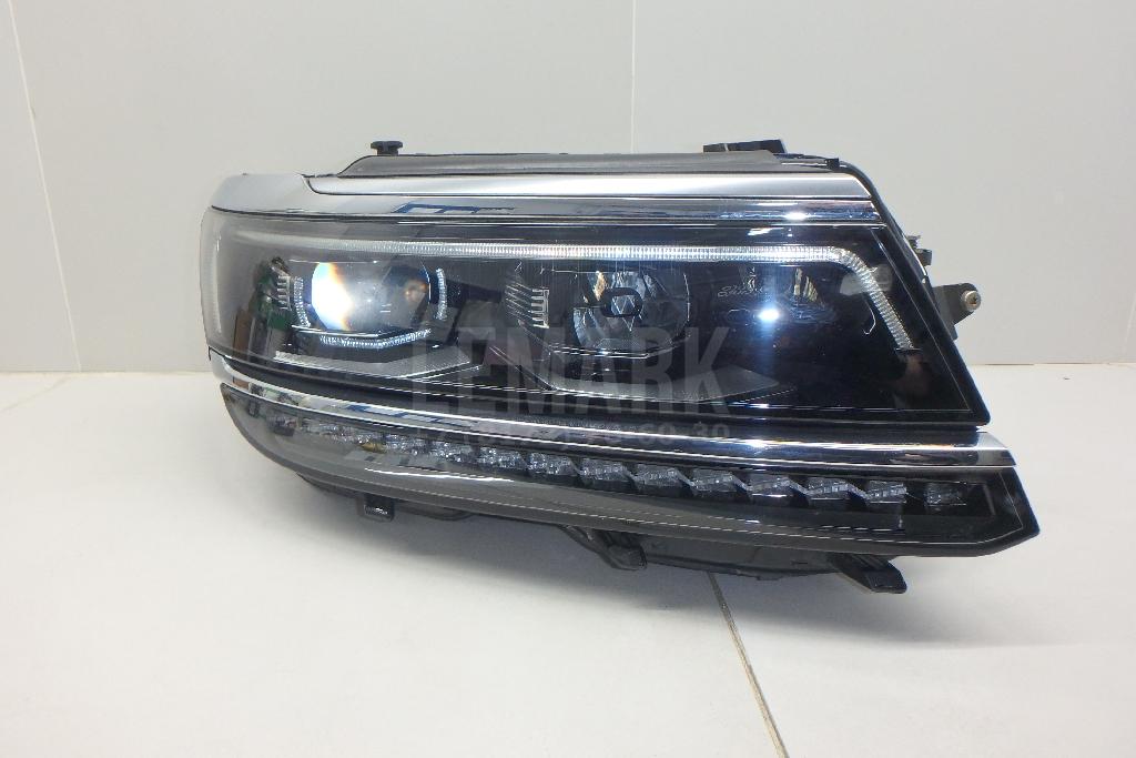 Фара правая 5NB941114E VAG