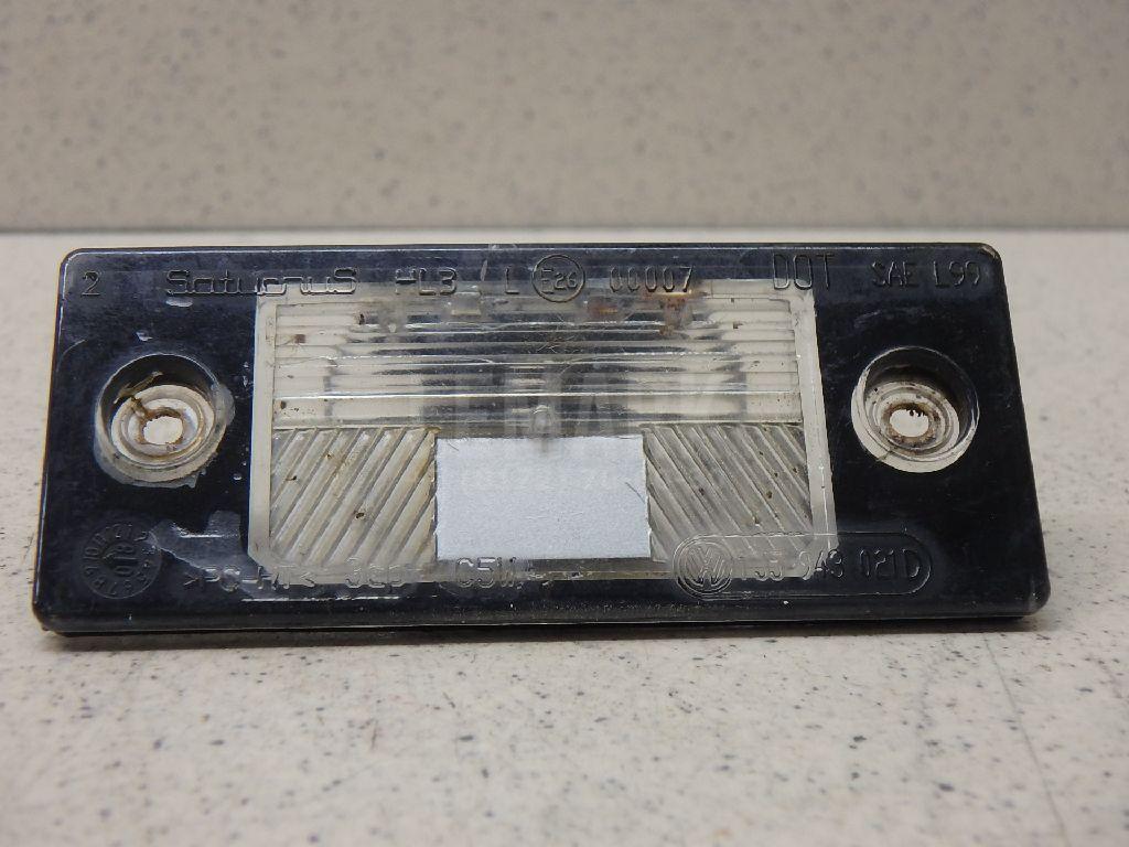 Фонарь подсветки номера 1J5943021D VAG