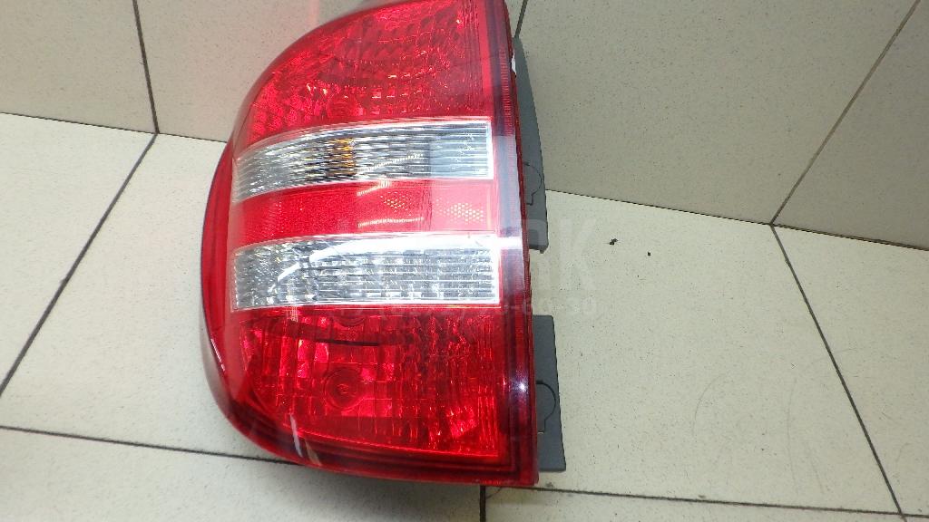 Фонарь задний левый 924011H300 Hyundai-Kia