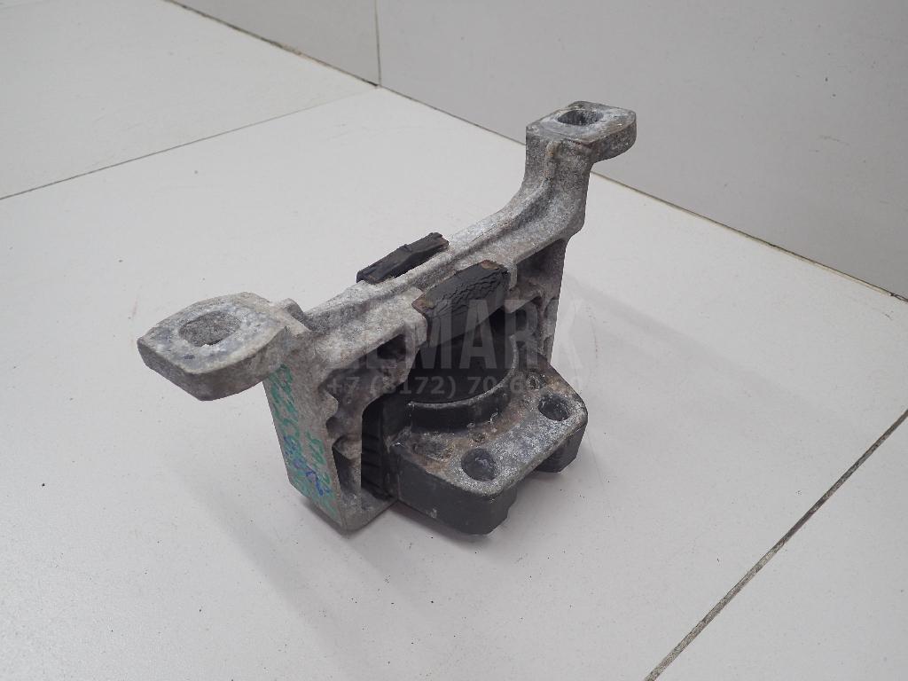Опора двигателя правая 1811464 Ford