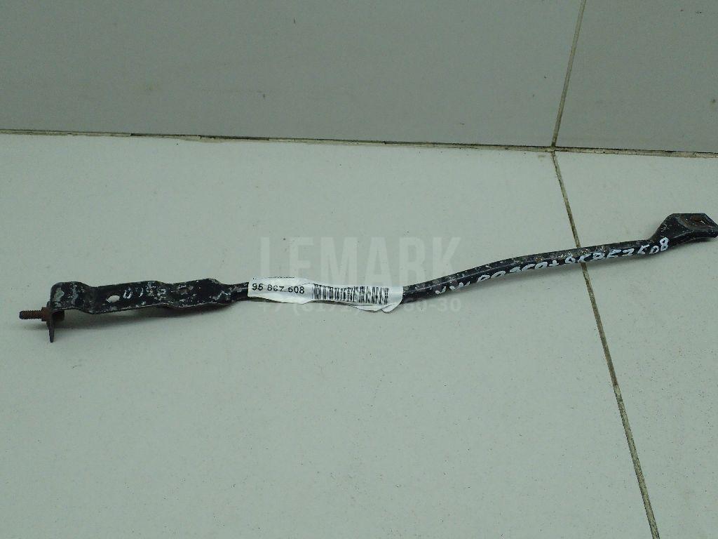 Крепление кронштейна радиатора 3B0805489F VAG