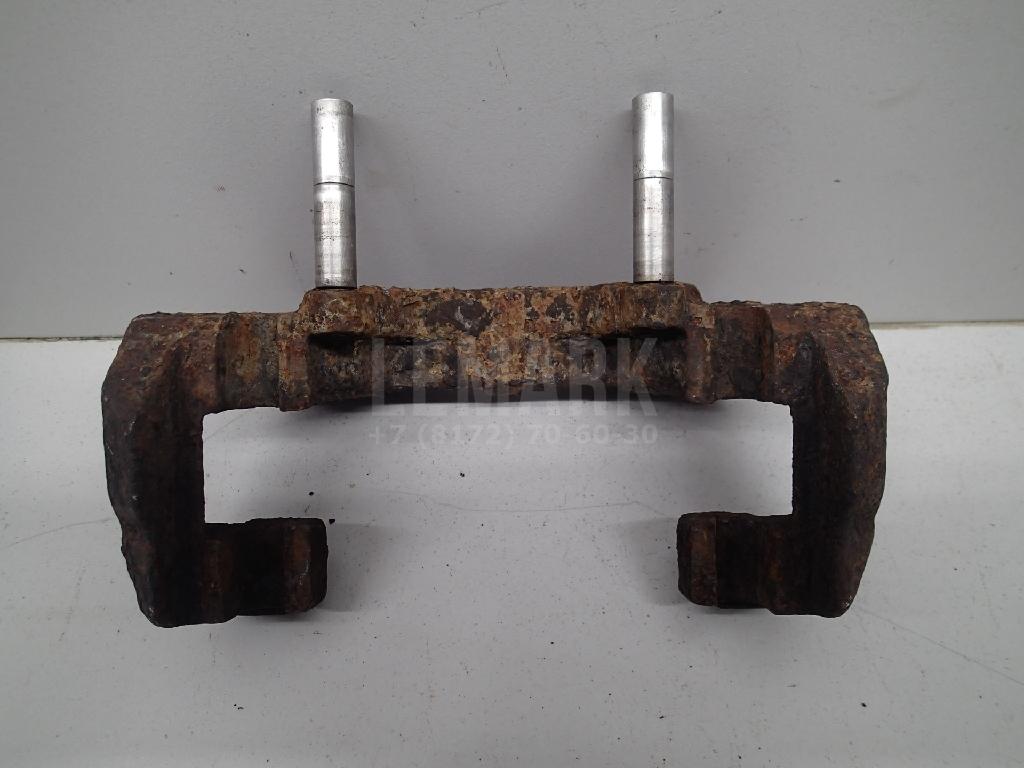 Скоба суппорта переднего 7L6615125A VAG