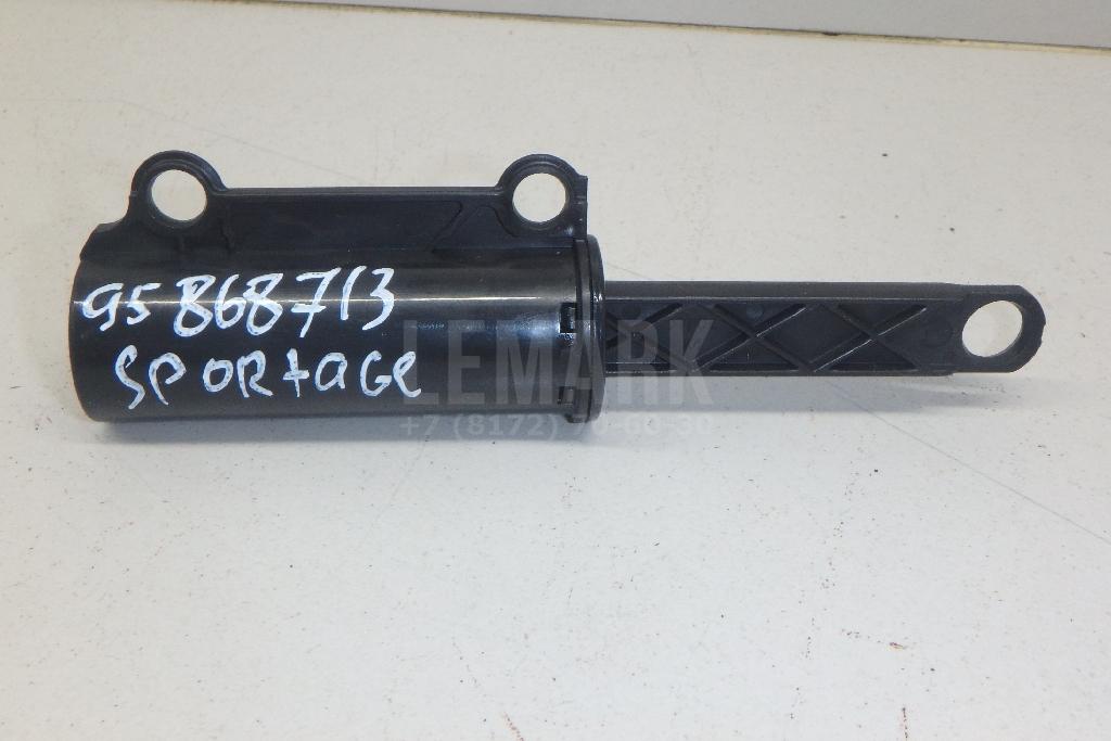 Демпфер бардачка 845482H000 Hyundai-Kia