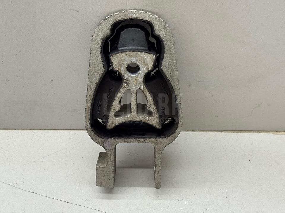 Опора двигателя 31262713 Volvo